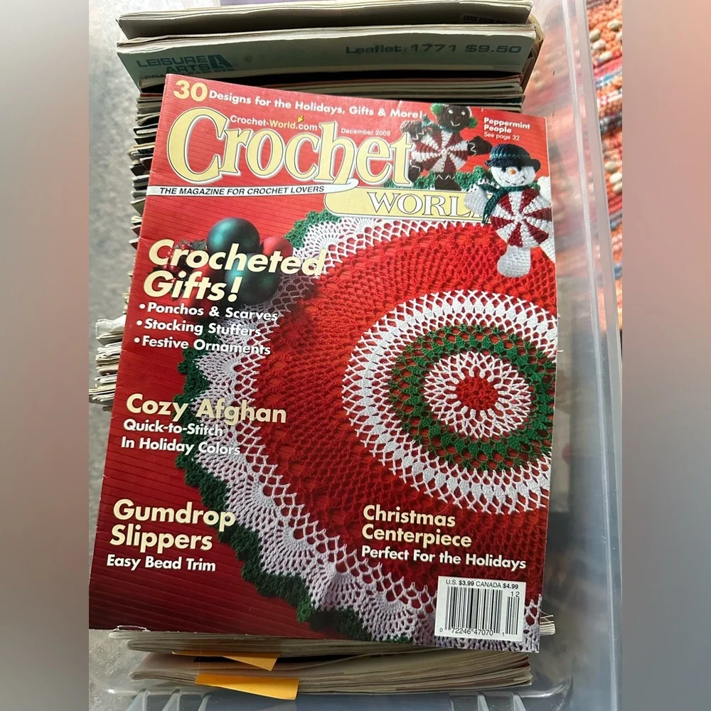 CROCHET WORLD MAGAZINE, DECEMBER 2005